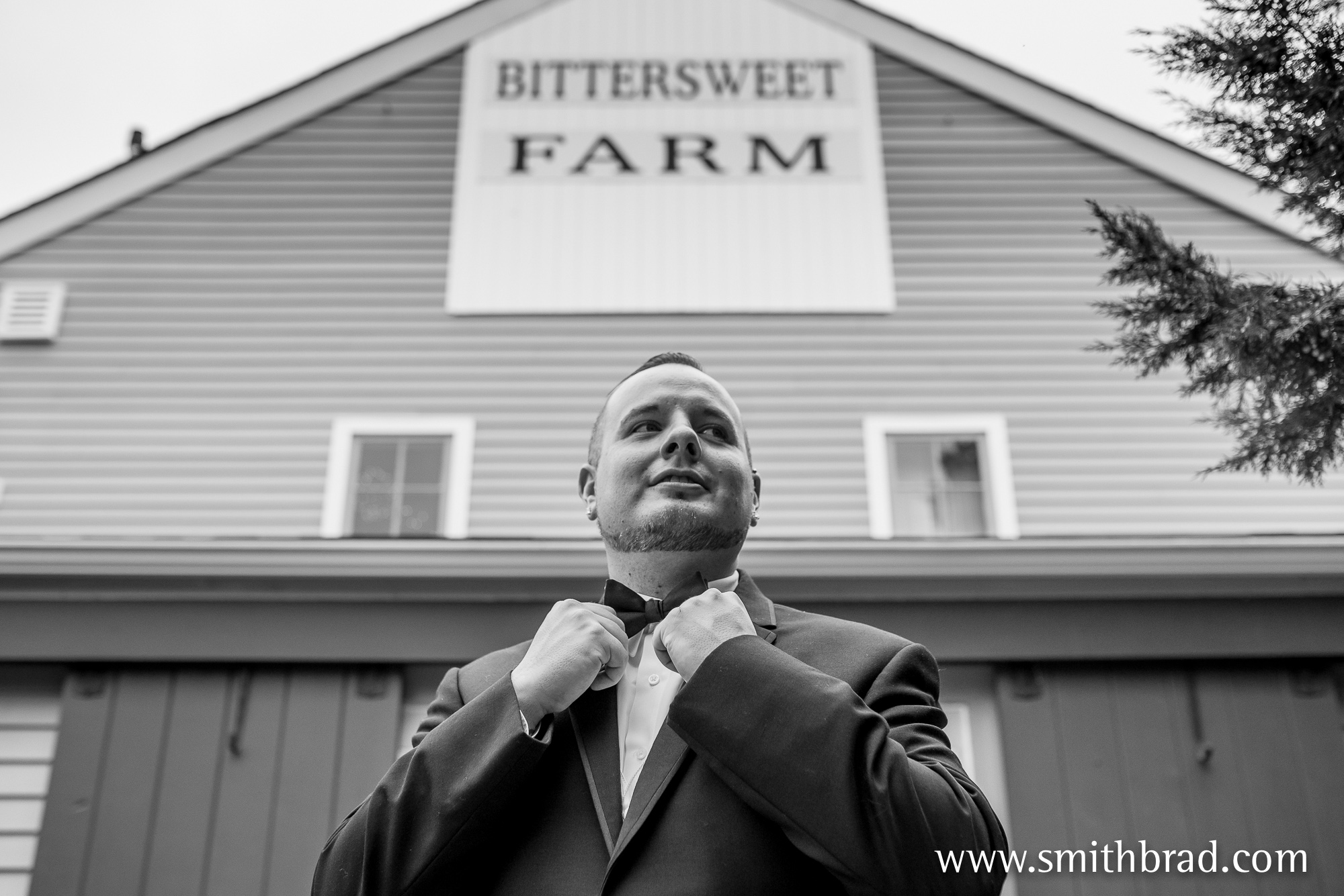 Bittersweet_Farm_Westport_MA_Wedding_Photographer-1